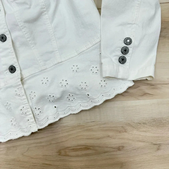 Talbots Eyelet Peplum white-denim jean jacket Sz Medium petite great condition - Picture 7 of 7